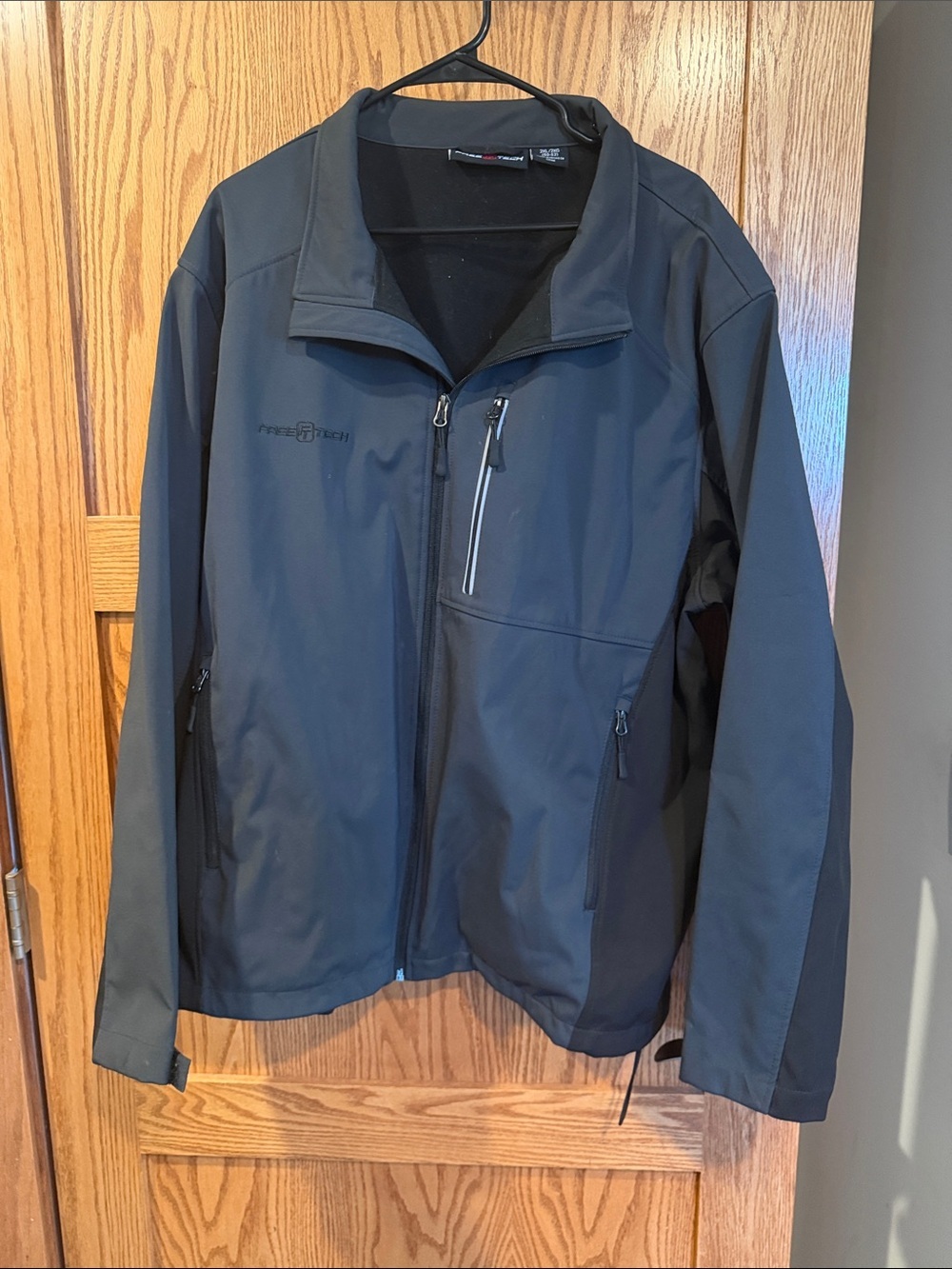 Free Texh Men's Dark Grey Softshell Jacket 2XL (50-52)